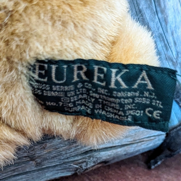 Vintage Russ Berrie & Co "Eureka" Fully Jointed Plush Bear - Picture 8 of 13